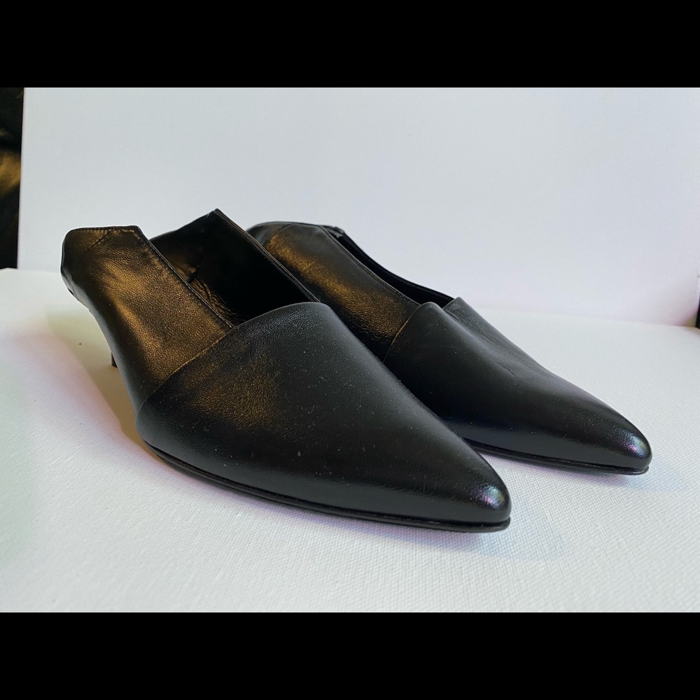 Mules - Picture 2 of 4